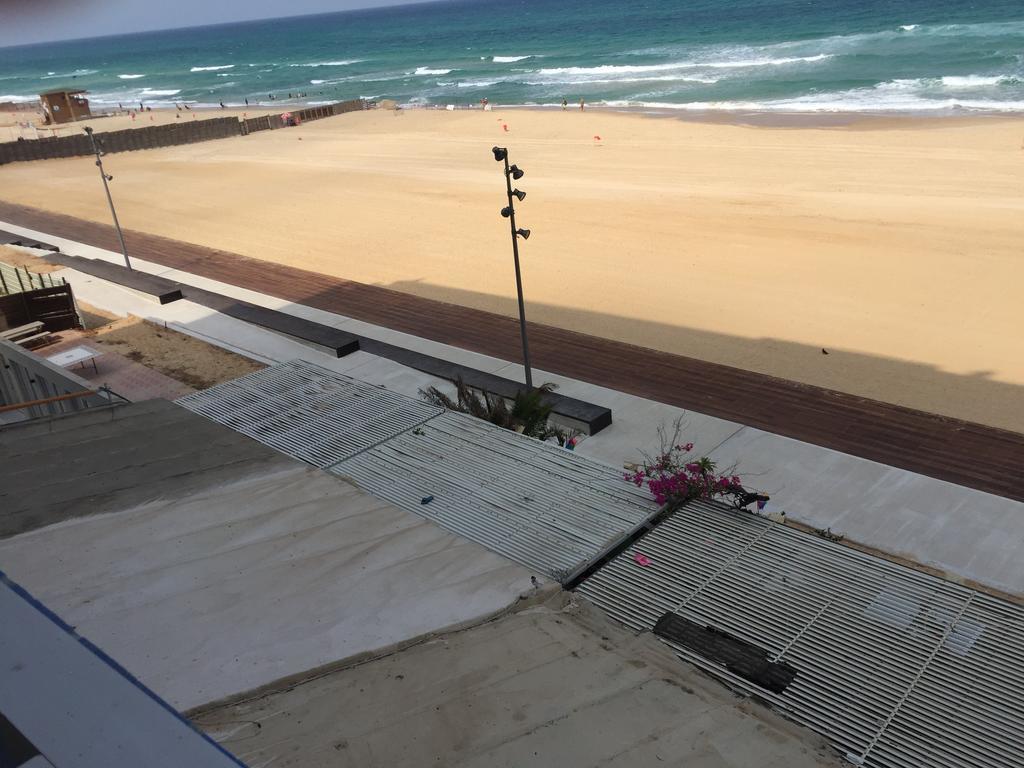 Ferienwohnung Perfect Sea View Bat Yam Exterior foto